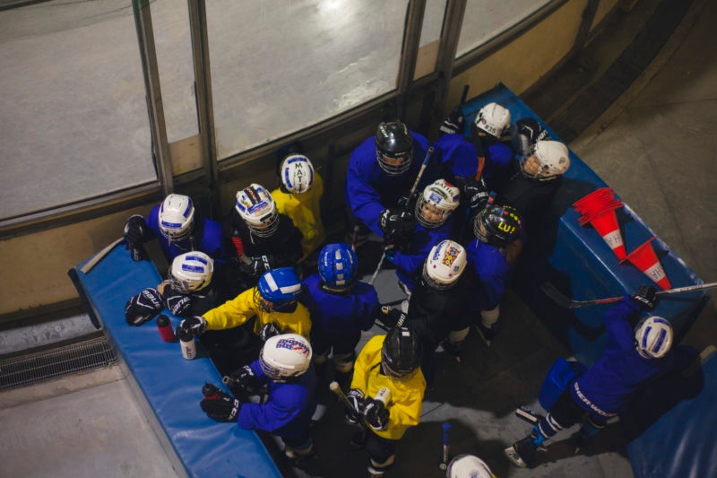 Does-Your-Child-Want-to-Quit-Hockey-Consider-Other-Winter-Sports-to-Keep-Your-Kids-Busy-800x533